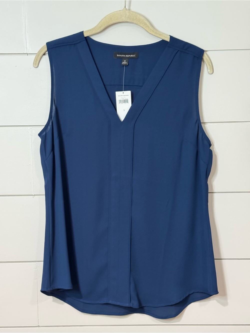 NEW Banana Republic Women's Sleeveless V-Neck Top — Teal Size S